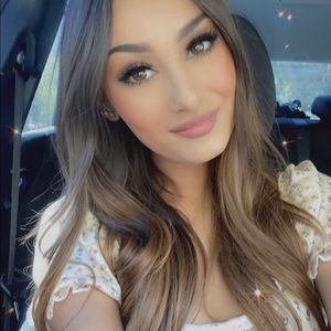 Meet your Posher, Courtny